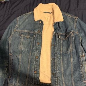 Jean trucker type jacket